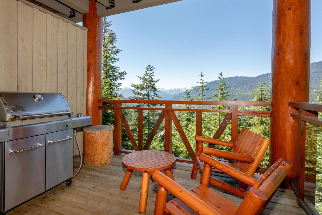 Taluswood The Heights 18 | Mountainside Townhome W/ Ski Access, Hot Tub, Tranquil Views Whistler Eksteriør bilde
